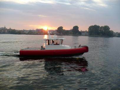 MetalCraft Marine designs and manufactures high speed aluminum fireboats and patrol boats.