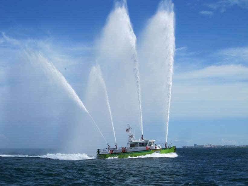 This High Speed, high pump-capacity Aluminum FireStorm fireboat is serving in <strong>Miami-Dade County</strong>.